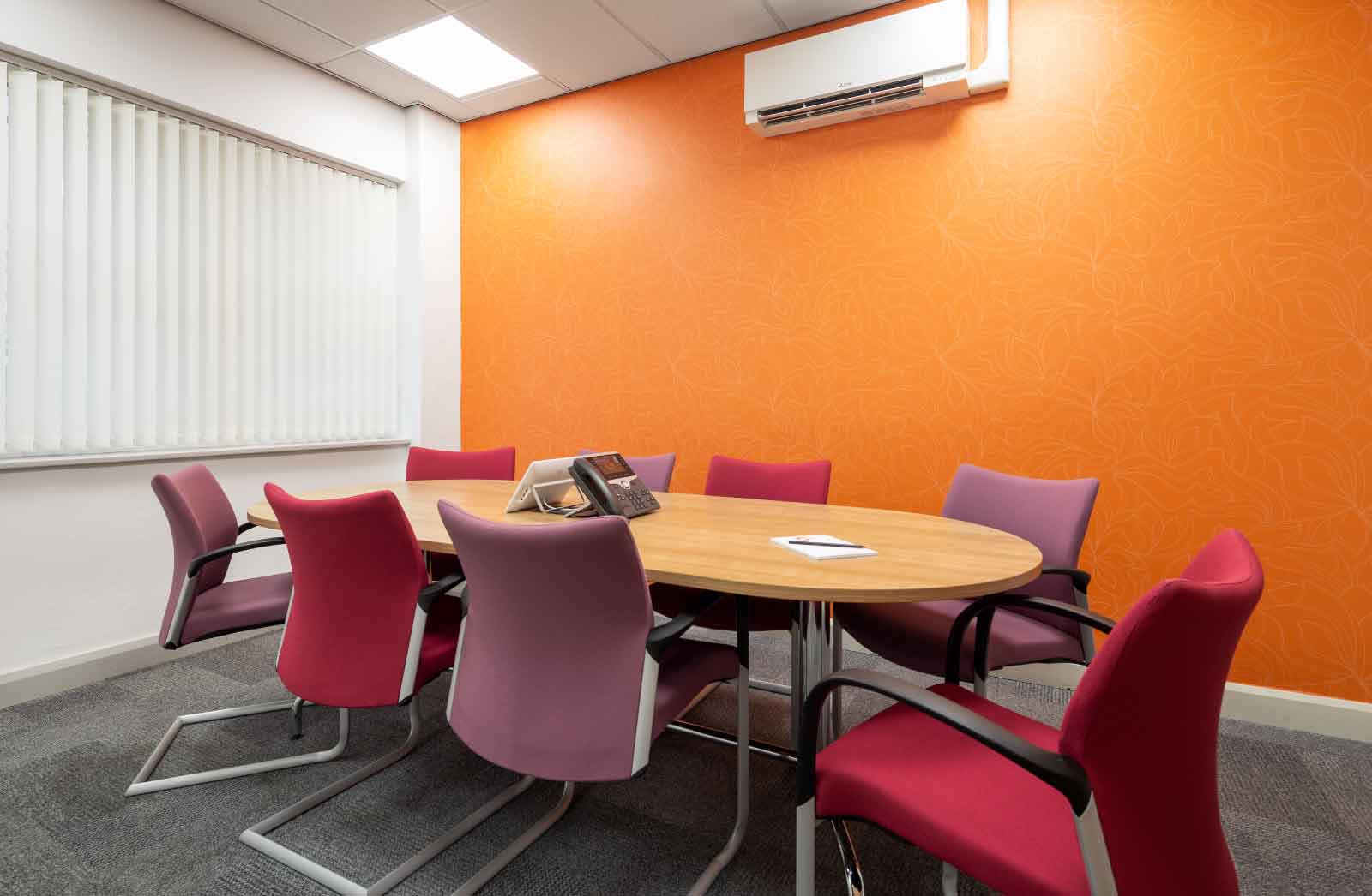 Gordons-Office-Fit-Out-Bradford-Meeting-room-design