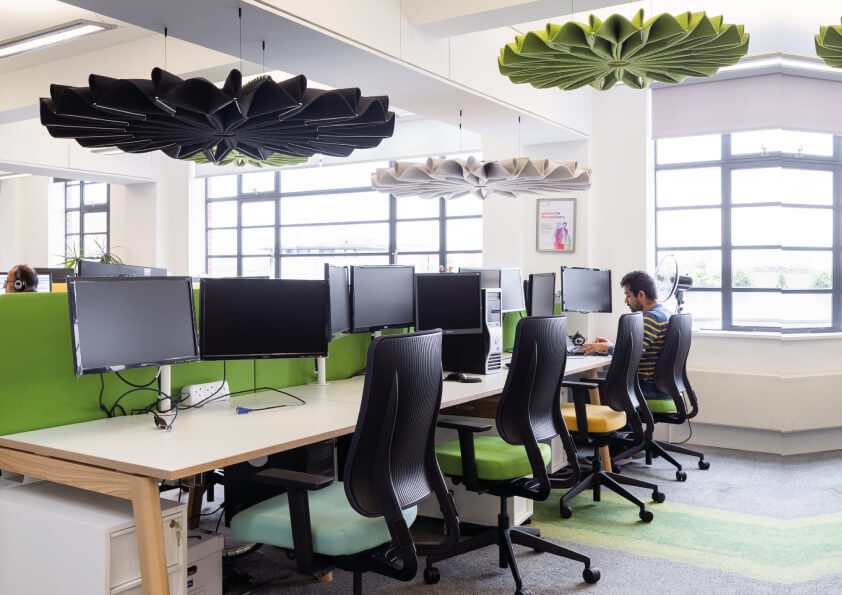 5 Features Every Small Office Needs to Maximise Space